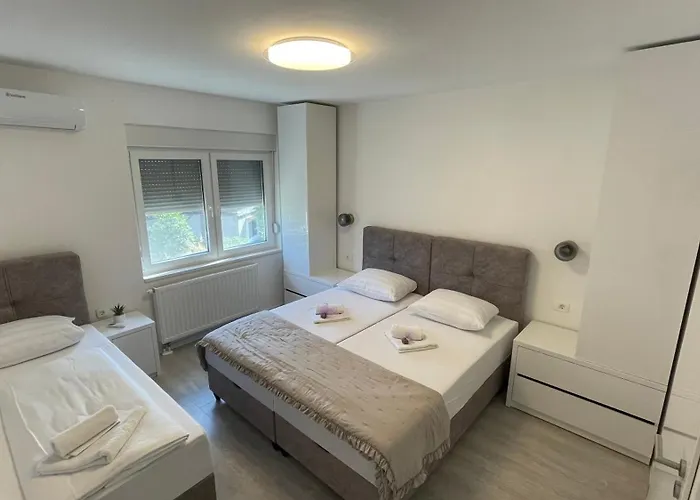 Leon - Imotski - Makarska Villa Drum