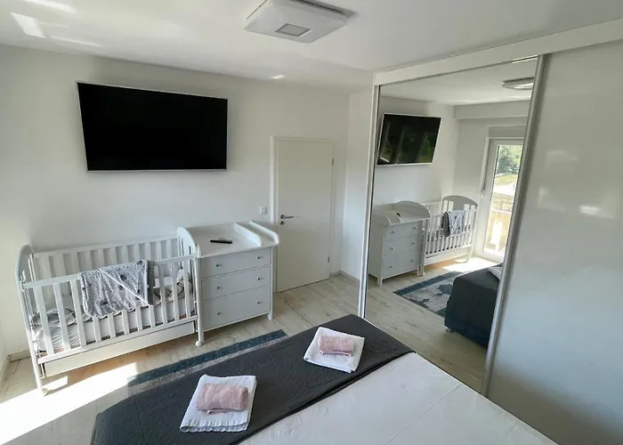 Villa Leon - Imotski - Makarska *