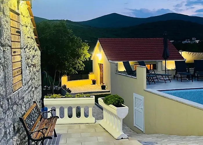 Leon - Imotski - Makarska *